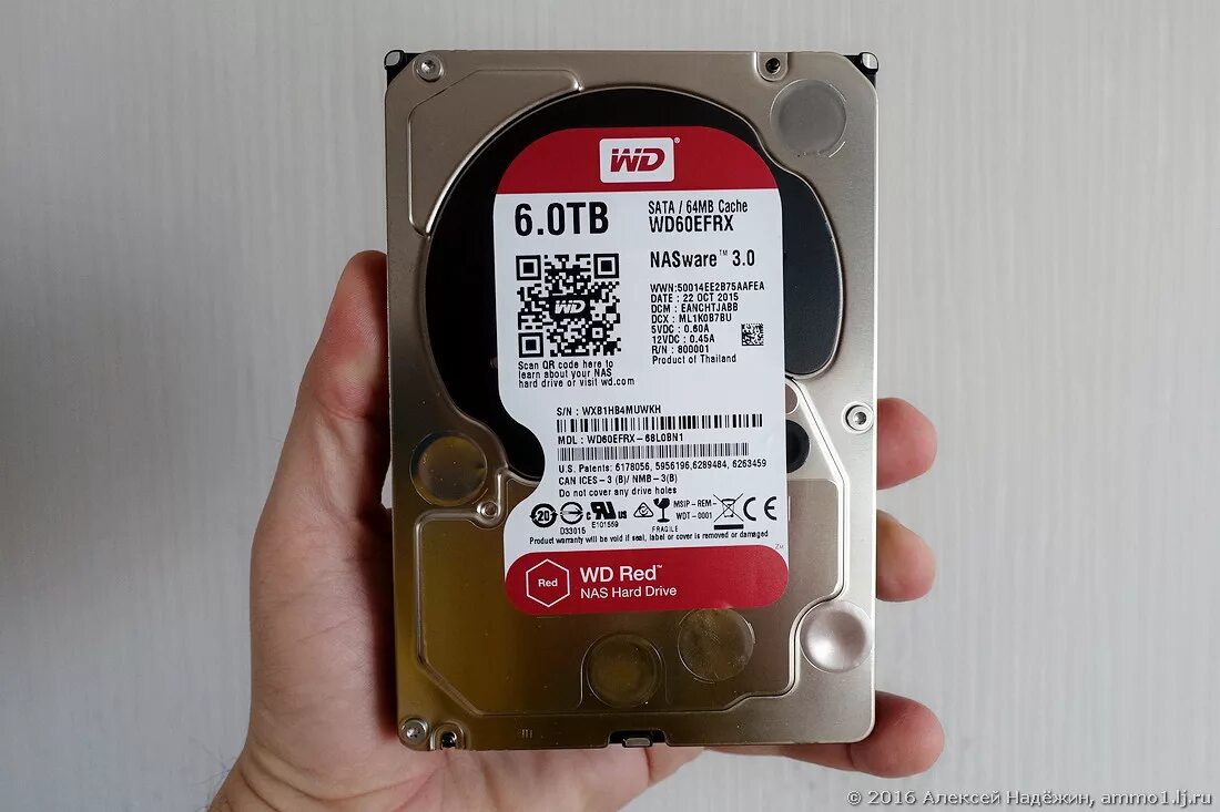 Терабайт мем. Western Digital WD Red 3 ТБ wd30efrx. Жёсткий Лиск тарабайт WD 1002f9yz. Жесткий диск HDD 6tb WD Red wd60efrx. Картина которая весит 5 терабайт.