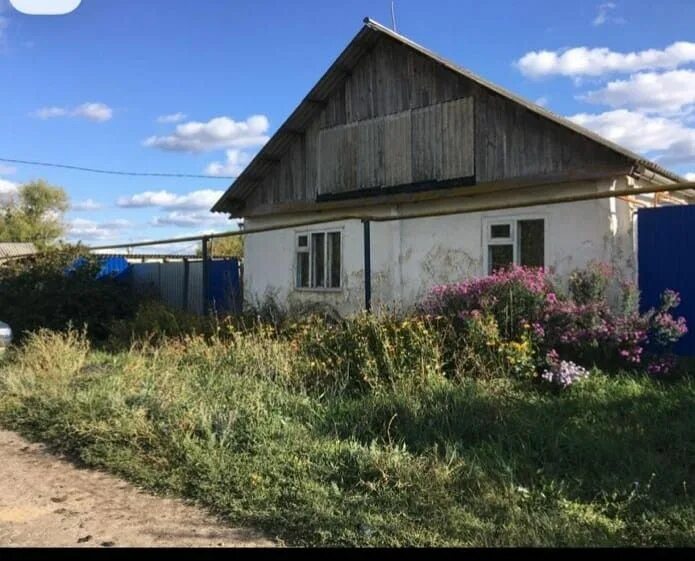 Дома в воронежской области в богучарах. Вервековка Богучарский район. Картинки село Дьяченково улица Луговая дом 14. Купить дом на Вервековке Богучар цена.