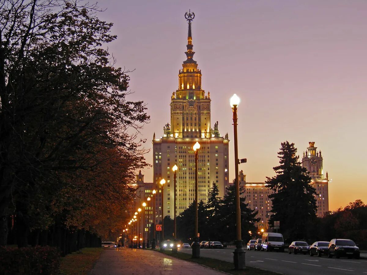 Мгу обои. МГУ Воробьевы горы. Воробьёвы горы Москва МГУ ночью. Эстетика Московского университета МГУ. Воробьевы горы МГУ зима.