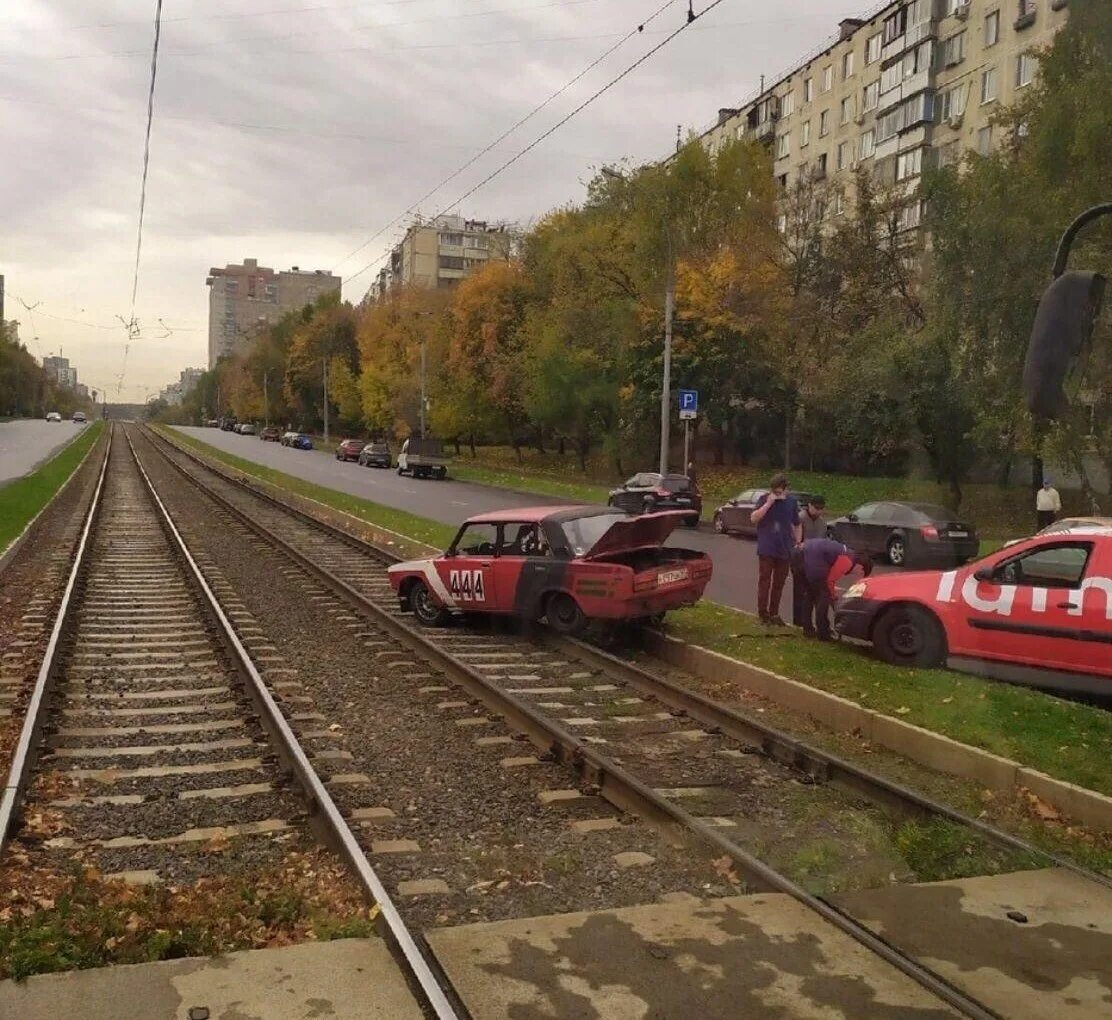 Трамвайные пути в Чертаново. Чертаново центральное трамвайные пути 2021. Трамвайные рельсы Рязань. Трамвайные рельсы. Большая черемушкинская трамвайные пути