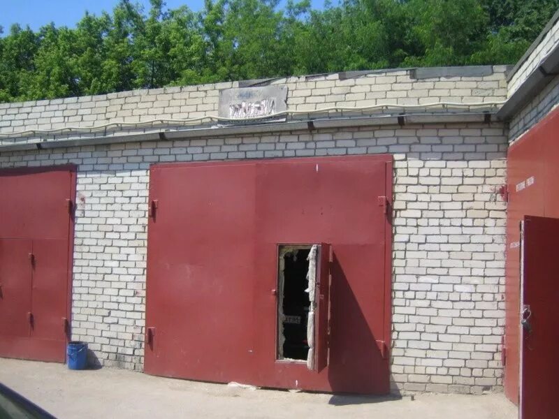 Гараж казань. Гараж 18 квадратных метров. Гск комета зеленоград снос. Гараж теперь 0. Капитальный гараж.