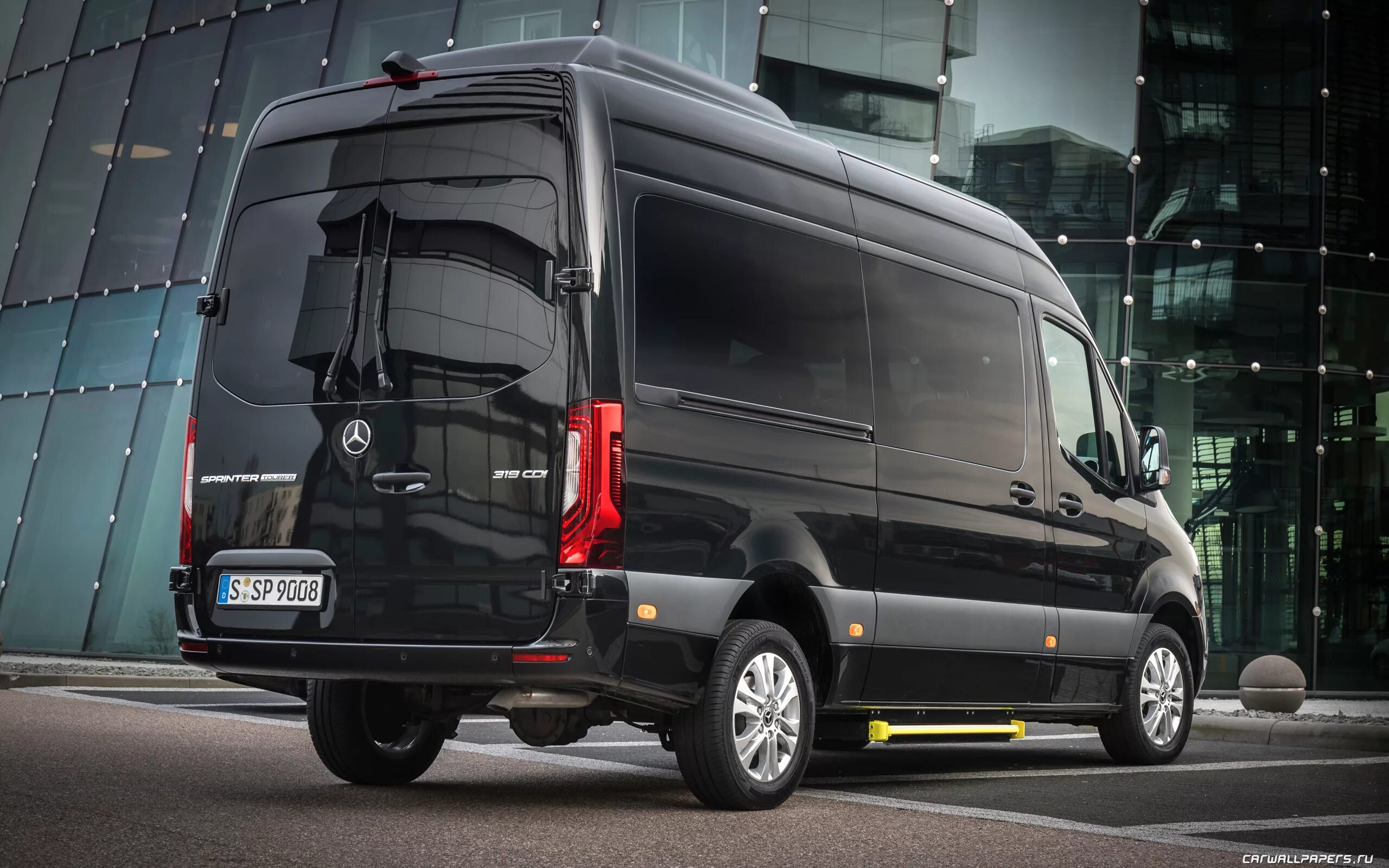 Mercedes-Benz Sprinter 319. Mercedes-Benz Sprinter w907. Мерседес-Бенц Спринтер 2018. Мерседес Бенц Спринтер 2020 van.