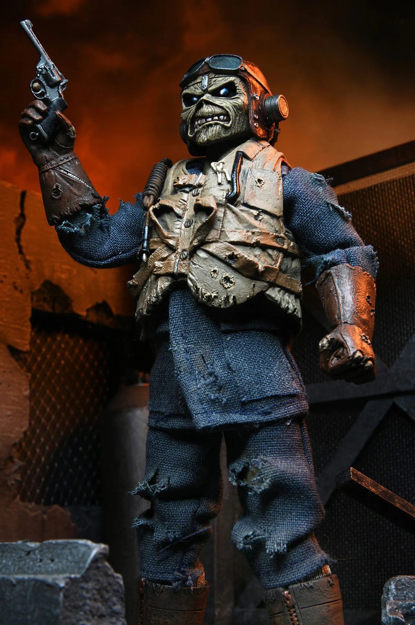 Фигурка Eddie Iron Maiden. Фигурки NECA Iron Maiden. Iron Maiden Эдди фигурки. Iron Maiden Aces High Эдди.