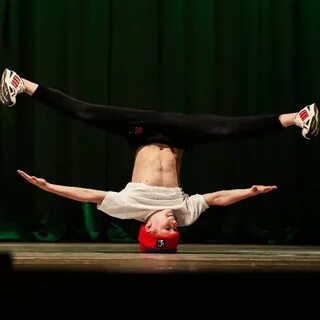 V dance