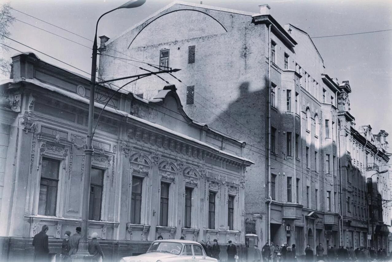 сорок старый.