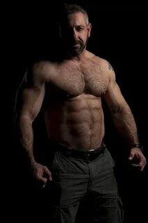 Muscle daddy