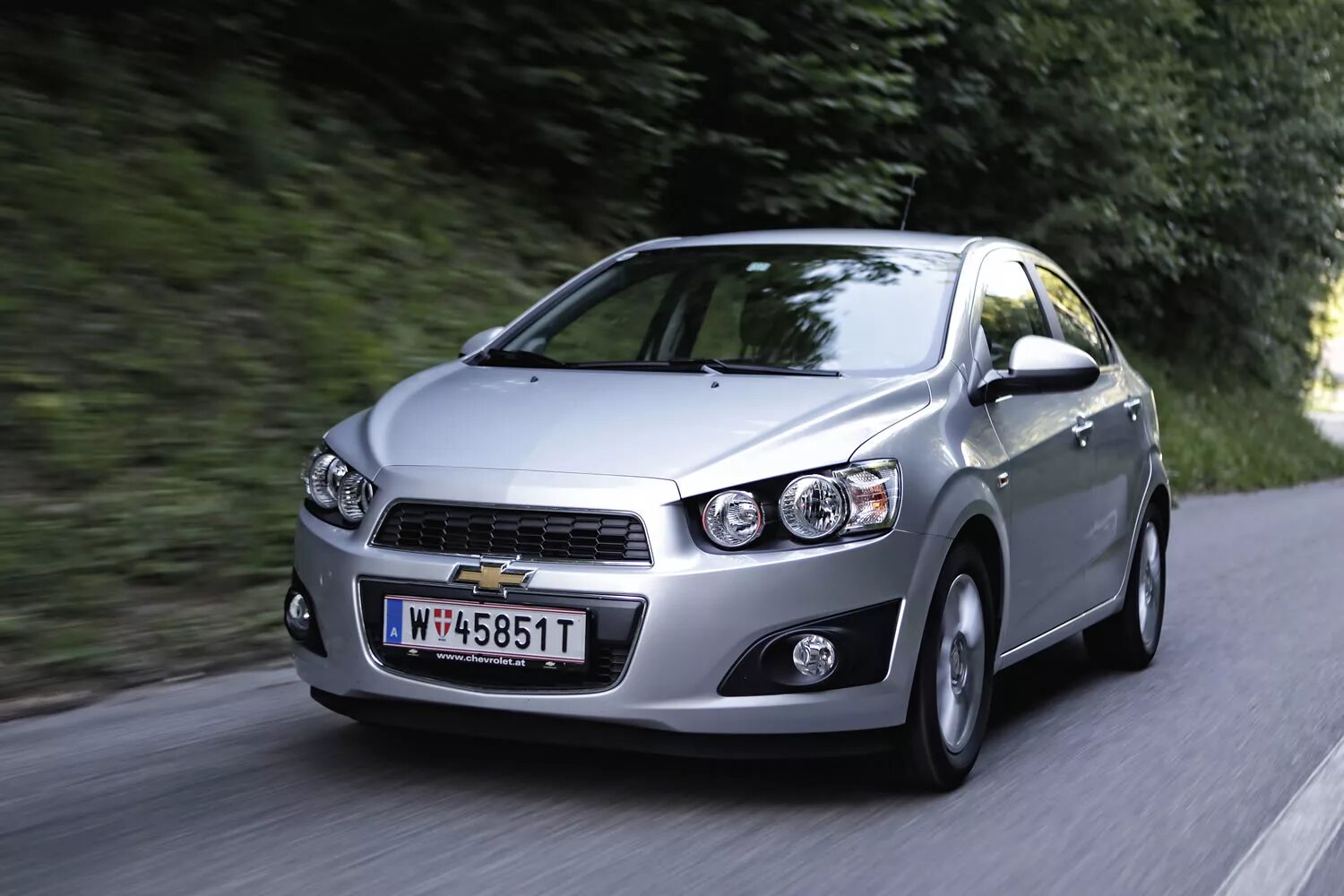 Chevrolet aveo hatchback 2008. Chevrolet aveo t350. Lans chanas машина украина. Как выглядит шевроле авео. Шевроле авео т250.