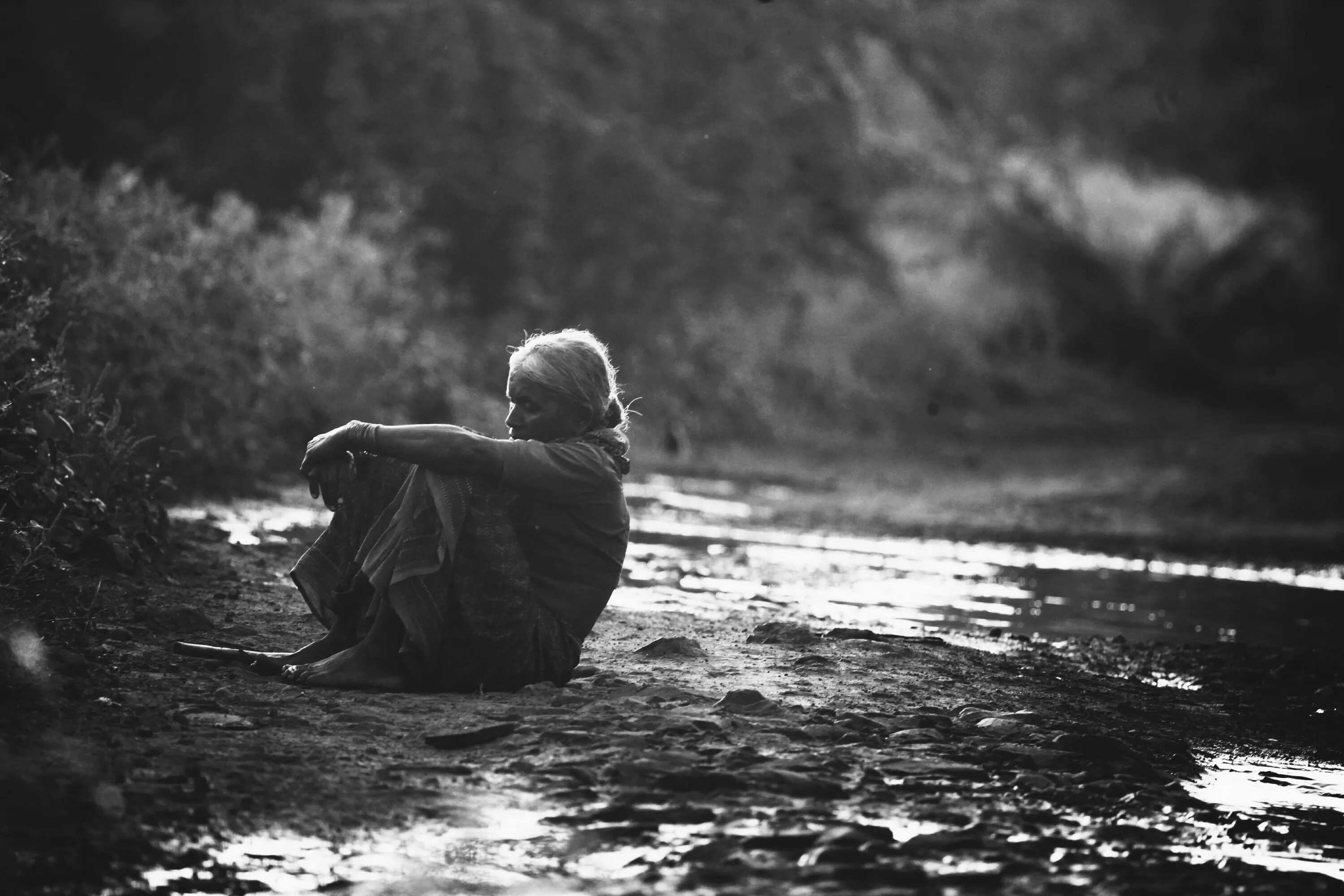 Мне максимально грустно. Грустно фото. Грусть картинки. Это грусть. Грустные фото.