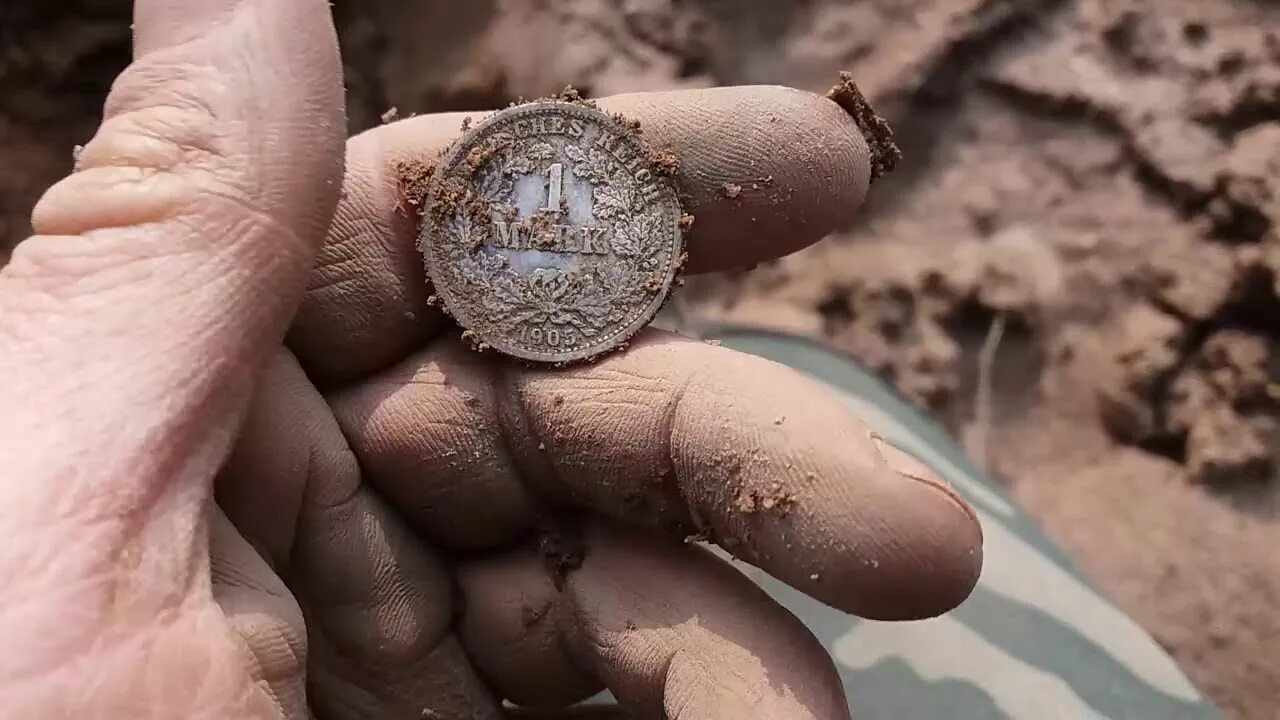 Коп видео новинки. Коп с МД. Находки металлоискателем. Коп по старине. Находки копателей по старине.