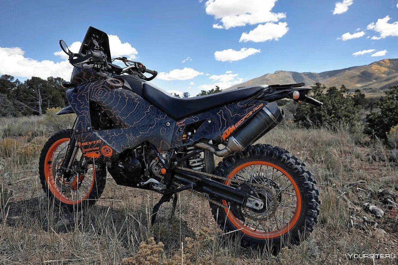 Мощный эндуро. КТМ эндуро 990. КТМ 950 Adventure. KTM 990 Adventure. КТМ 990 супер эндуро.