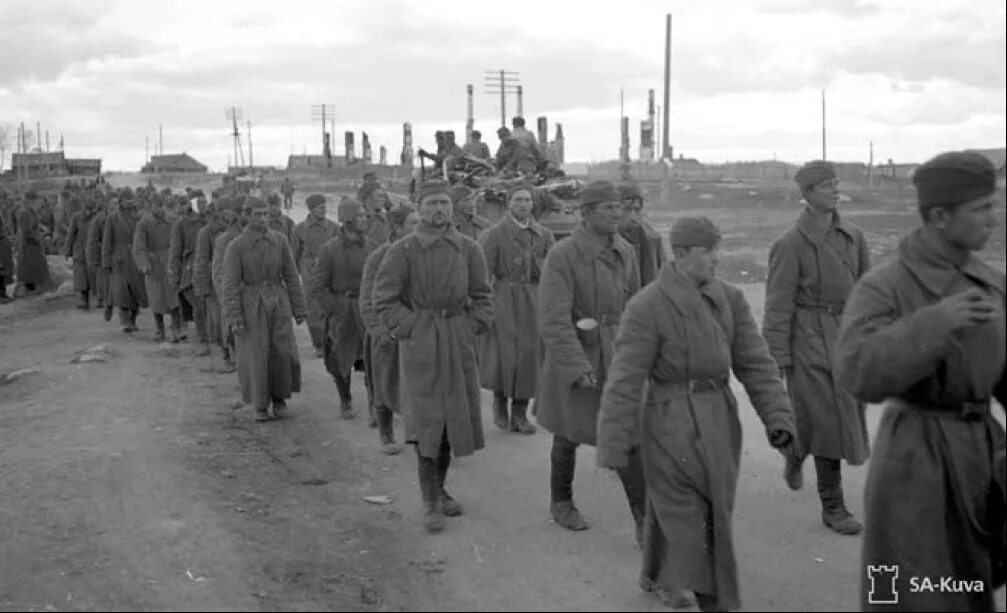 Финские военнопленные са кува. Советские военнопленные в финском плену 1941. Военнопленные красноармейцы 1941. Советские пленные в Финляндии. Сколько было лагерей для советских военнопленных