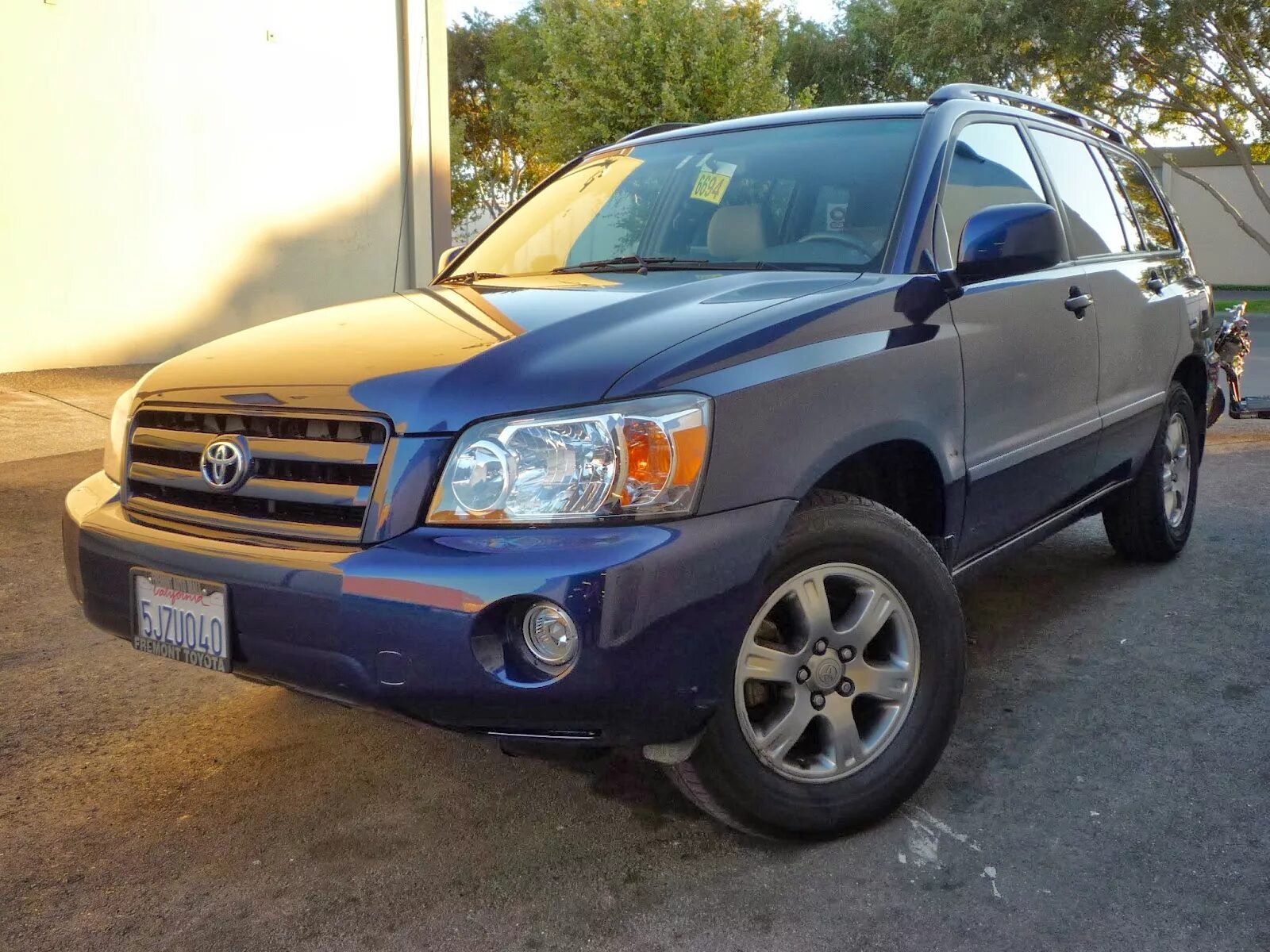 Тойота хайлендер 2004г. Toyota highlander 2004. Toyota highlander 2004. Highlander 3. Highlander 3.