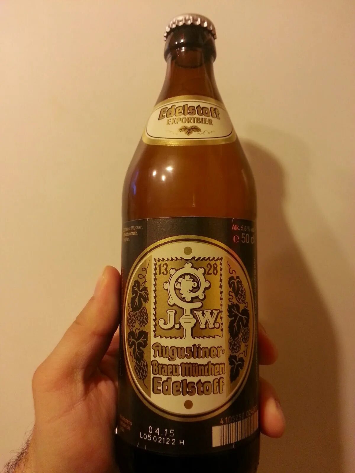пиво светлое augustiner lagerbier hell. Augustiner пиво. августинер эдельштоф. пиво августинер эдельштоф. пиво августинер эдельштоф.
