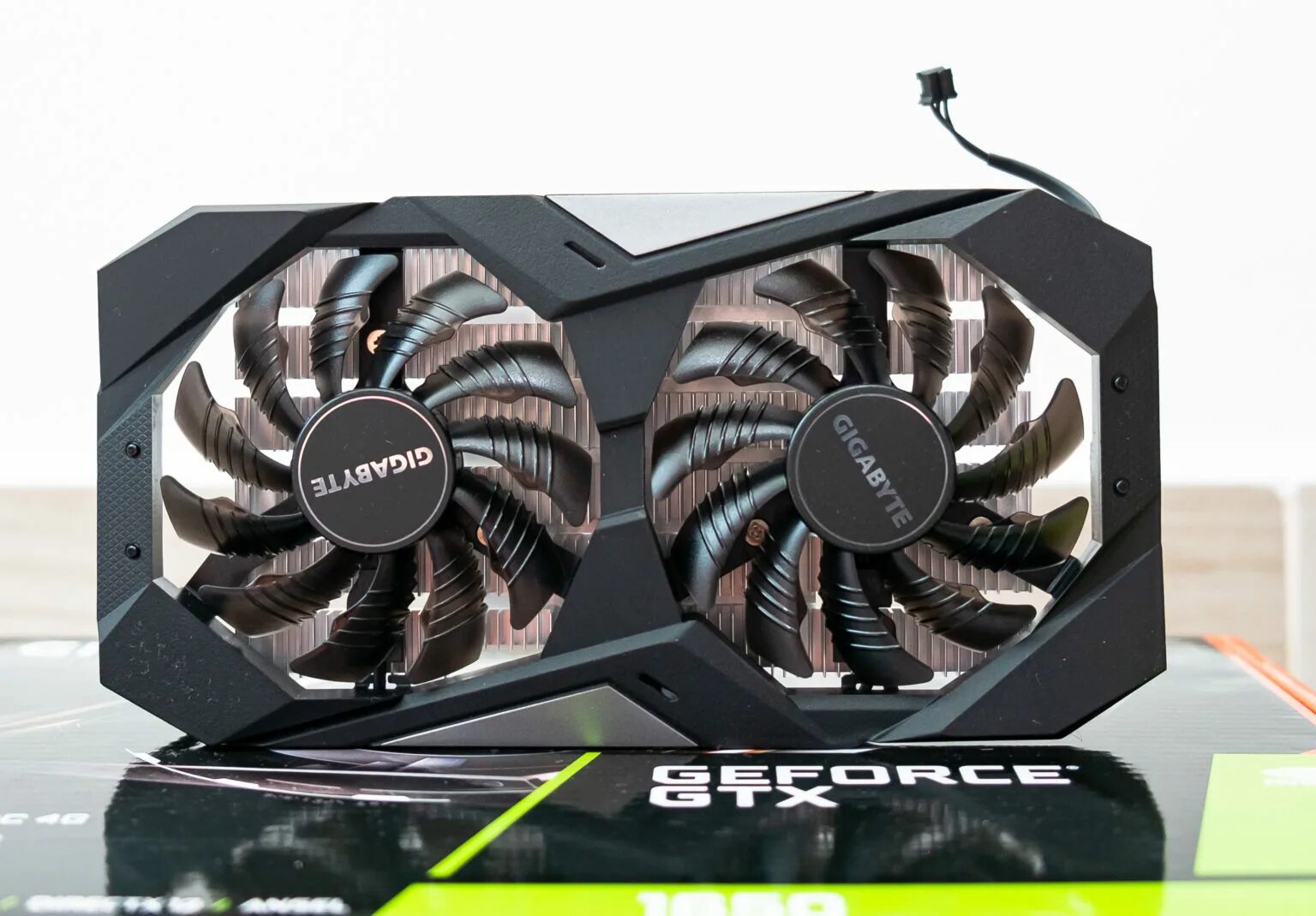 Gtx 1650 4 гб gddr6. Gtx 1650 d5.