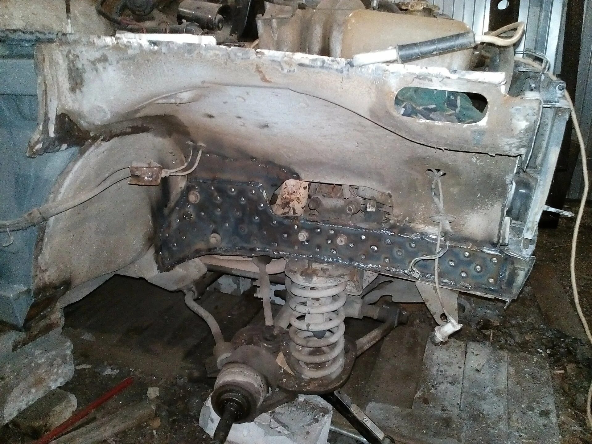 Задний лонжерон нива шевроле. Шевроле нива лонжероны. Лонжерон нива 21213. Передние лонжероны на ниву 21213. Шевроле нива лонжероны.