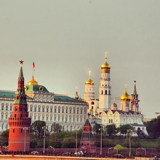 Historical places of Moscow. Камеры Moskva Kreml. Kremlin beautiful. Historical sites in Moscow. The kremlin was built in