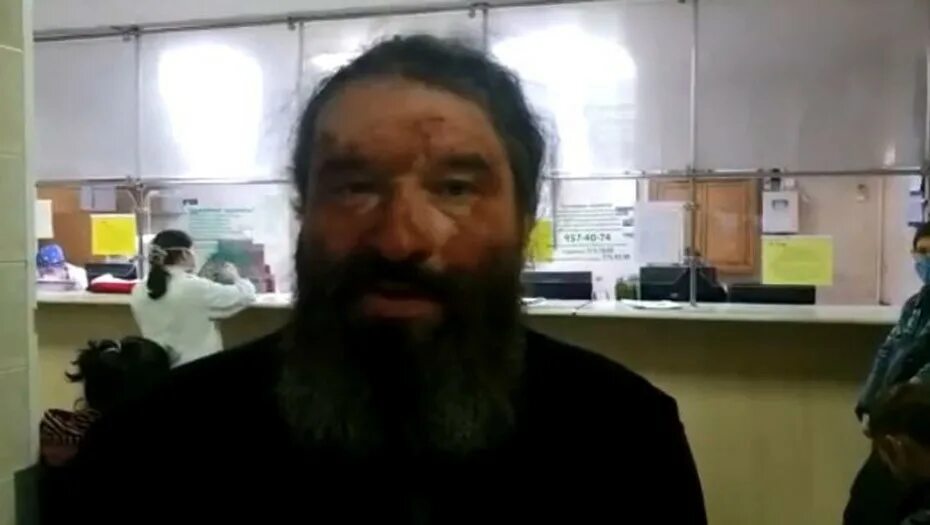 Злой батюшка. Веселый батюшка. Анатолий бобровский священник. Священник смешной. Иерей климент нехамайя.