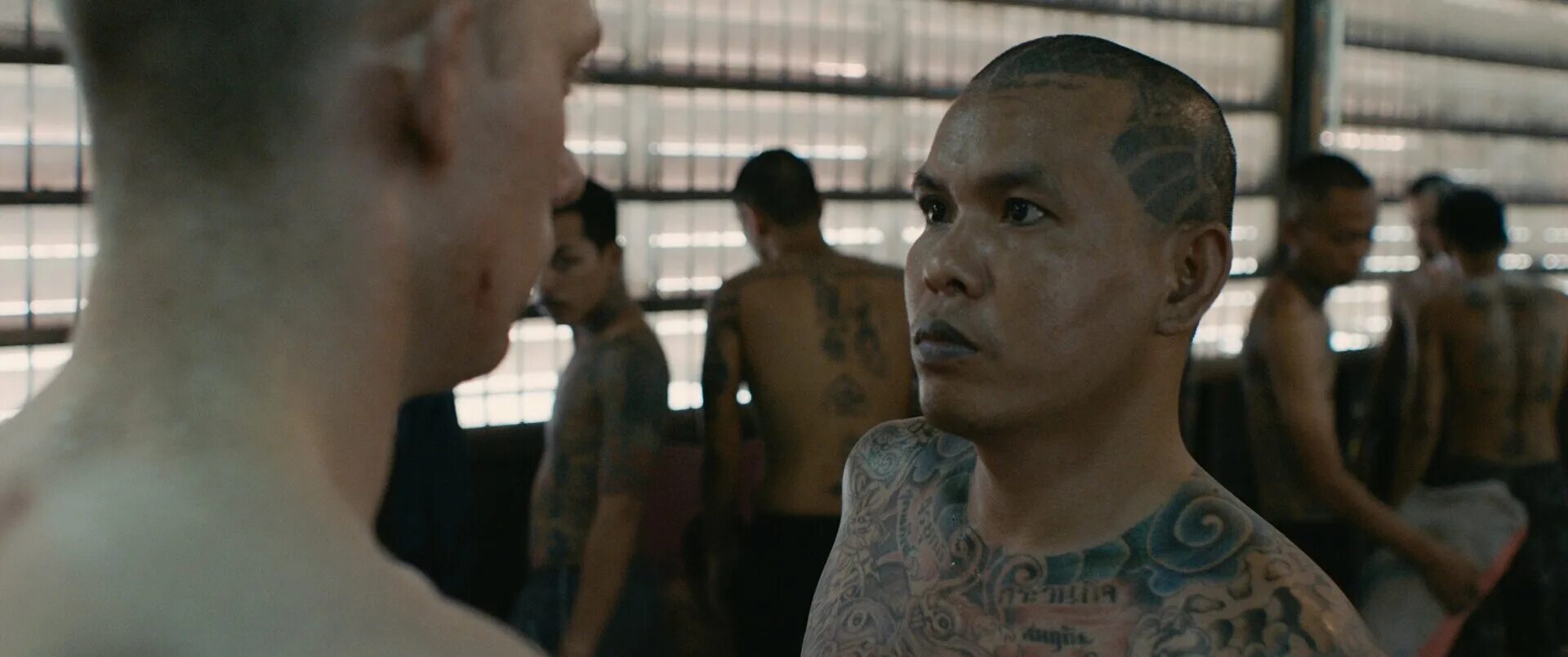 джо коул предрассветная молитва. предрасветная молитва джон коул. джо коул в фильме бои без правил. джо коул фильм преступник 2017. бои без правил тюрьмах.