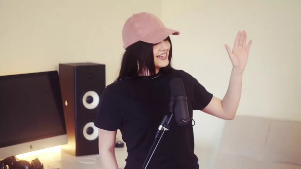 Лето anivar slow. Dj ikonnikov remix anivar любимый человек. Кавказская певица анивар. Анивар однажды. Ани варданян.