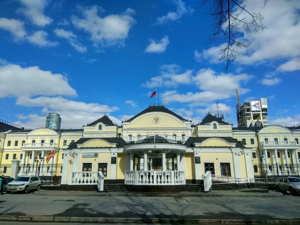 резиденция уральского. резиденция губернатора екатеринбург. резиденция полномочного представителя президента в екатеринбурге. среднеуральск парк. резиденция полпреда в екатеринбурге.