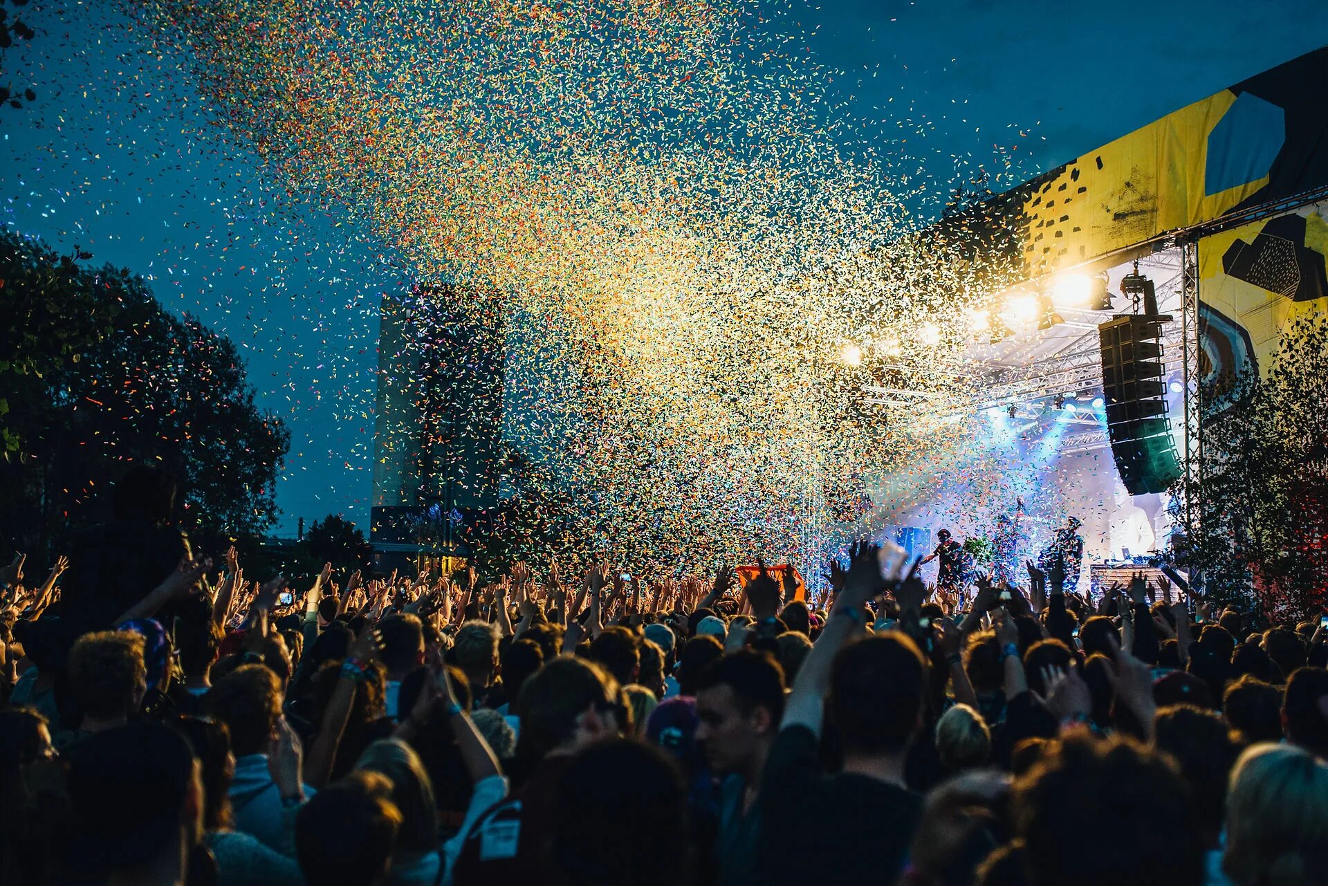 Летний музыкальный фестиваль. Ультра мьюзик фестиваль майами. Фестиваль. Music fest. Music fest.