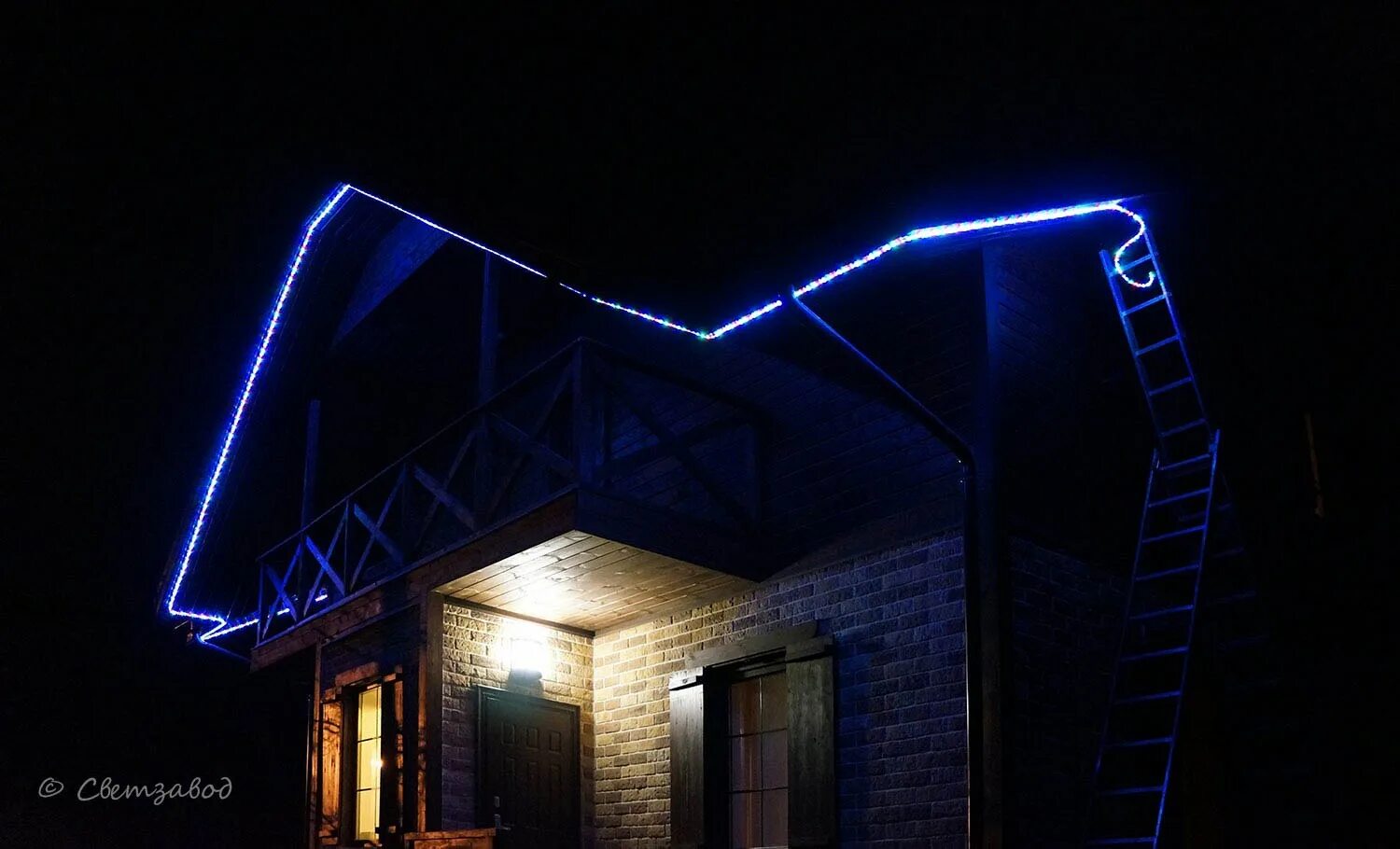 Неон домов. Неоновое освещение. Светодиодная лента в интерьере. Неон домов. Неон домов.