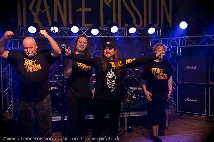 Trancemission 1993. Genetic trancemission. Трансмиссия группа. Трансмиссия 2021 москва. Cosmic gate wake your mind  2011.