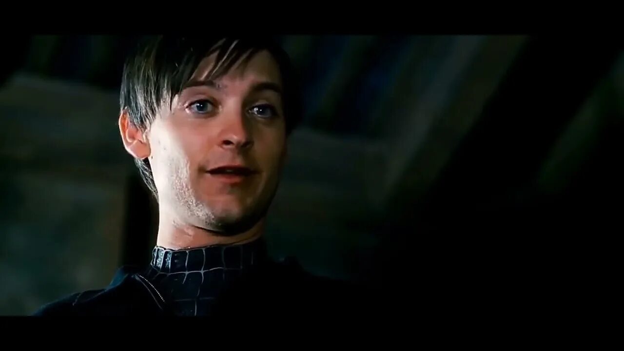 Питер паркер тоби магуайр мем. Тоби магуайр ну заплачь. Ах ты наш гоблин младший ну заплачь. Тоби магуайр ну заплачь человек. Тоби магуайр заплачь.