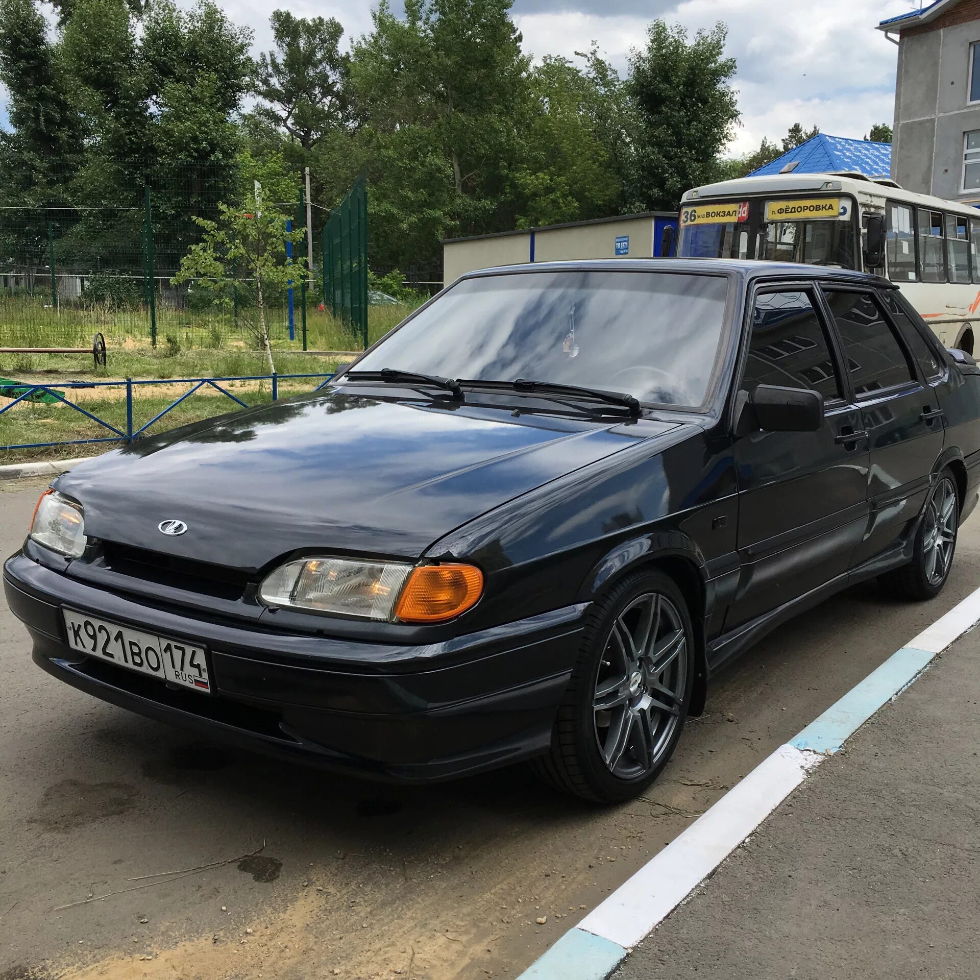 Ваз 2115 брянск. ВАЗ 2115 Samara. Пятнашка ВАЗ 2115.