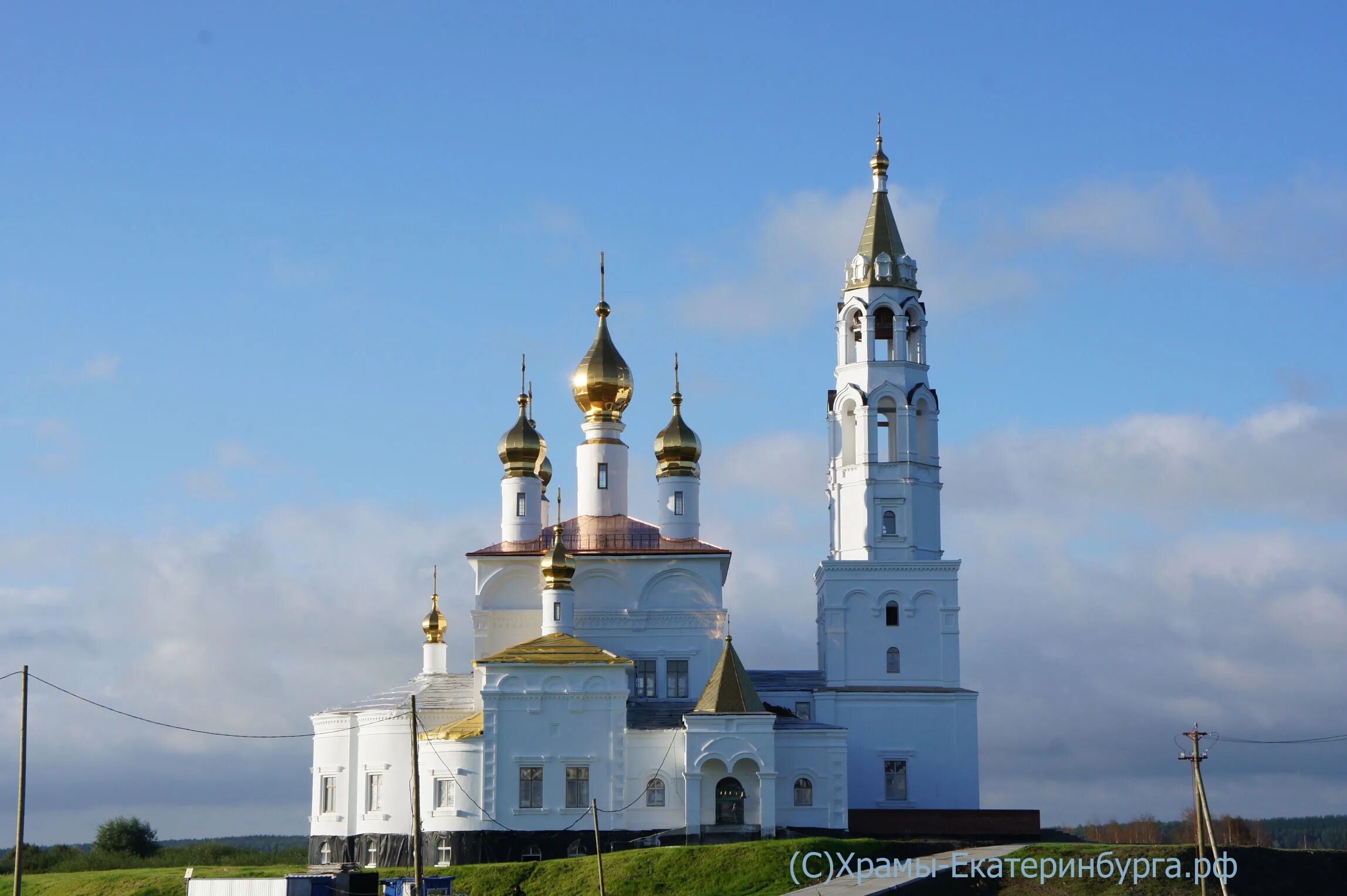 Храм святых божьих строителей екатеринбург. Храм благовещения пресвятой богородицы екатеринбург академический. Благовещенская церковь святых божиих строителей, екатеринбург. Благовещенский храм святых божиих строителей екатеринбург. Храм божьих строителей екатеринбург академический.
