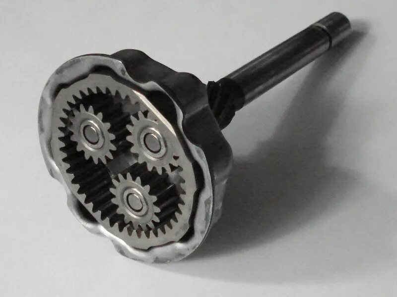 Планетарка стартера 2114. Планетарный стартер. Ремкомплект редуктор стартера ваз-2101. Шестерни стартера ваз 2110. Планетарный стартер.