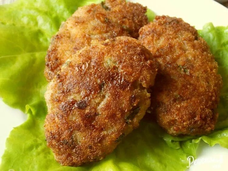 Куриный фарш в сухарях