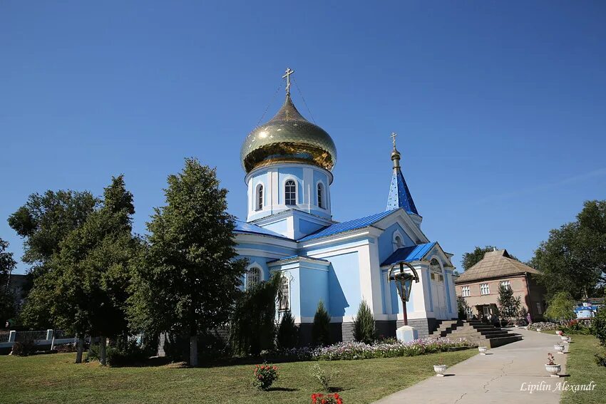 Татарбунары одесская. Татарбунары. Татарбунары Одесская область женский монастырь. Татарбунары природа.