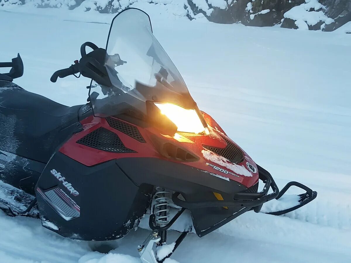 Ski doo expedition se