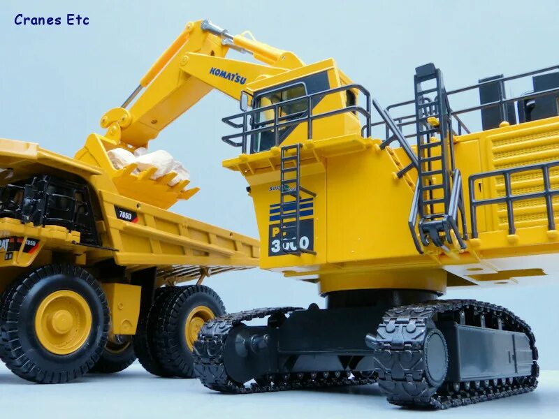 Экскаватор 3000. Комацу PC 3000. Komatsu pc3000-6. Экскаватор Коматсу PC 3000. Komatsu ps3000.