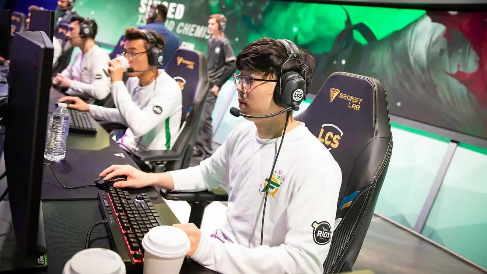 Faze flyquest