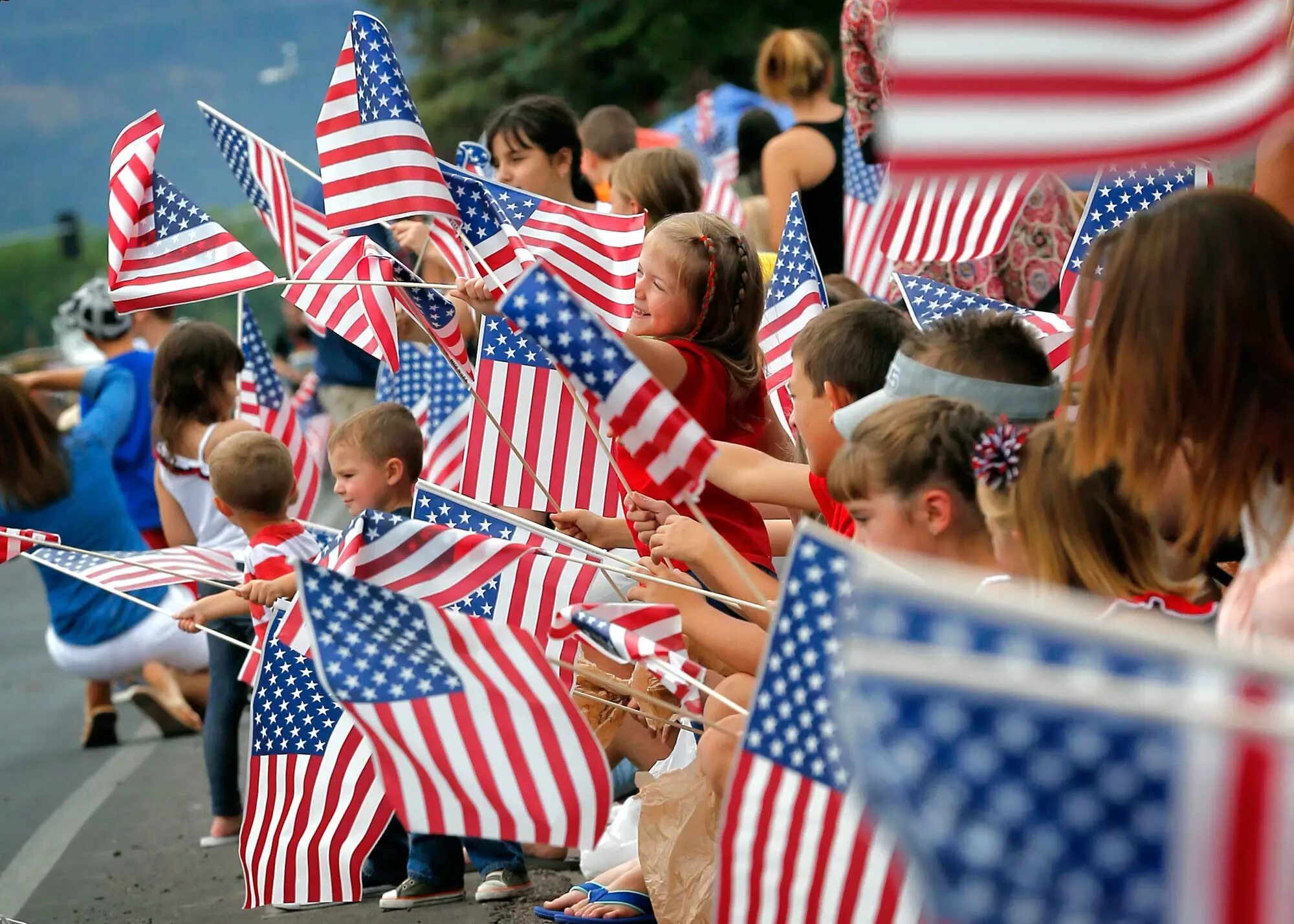 Сша страдают. День независимости США. День независимости США (Independence Day). Independence Day, July, 4th: в Америке. Флаг США день независимости.