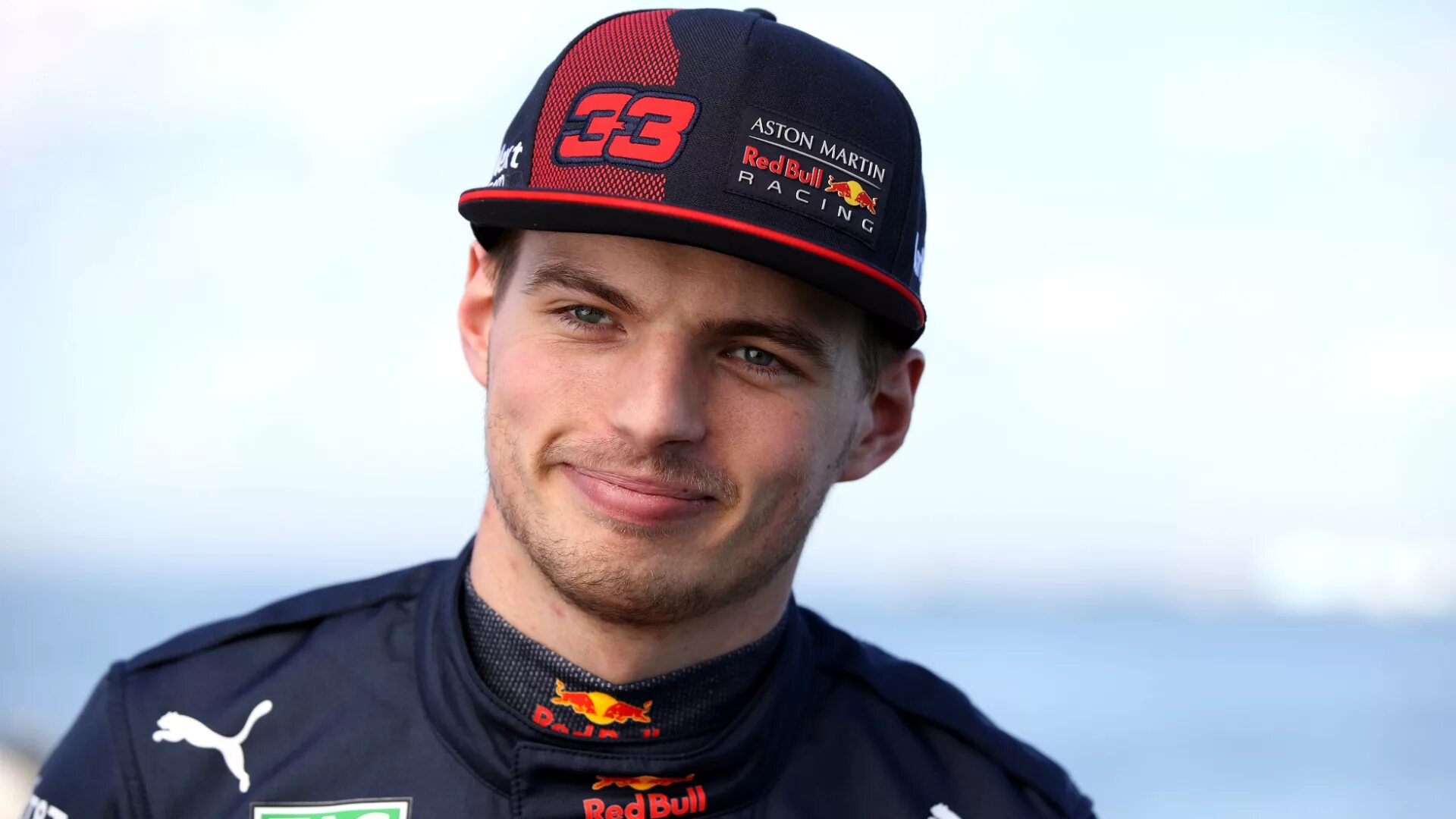 Макс Ферстаппен. Макс Ферстаппен смеется. Max Verstappen Angry. Макс Ферстаппен фото. Ферстаппен биография