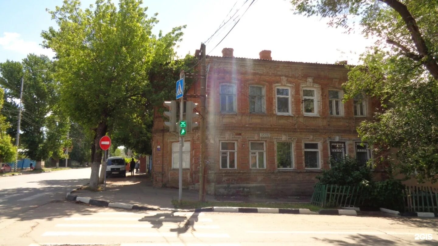 Саратовская дом 3. Улица соколовая саратов. улица волское соколовая саратов. пятиэтажный дом. горького 110.