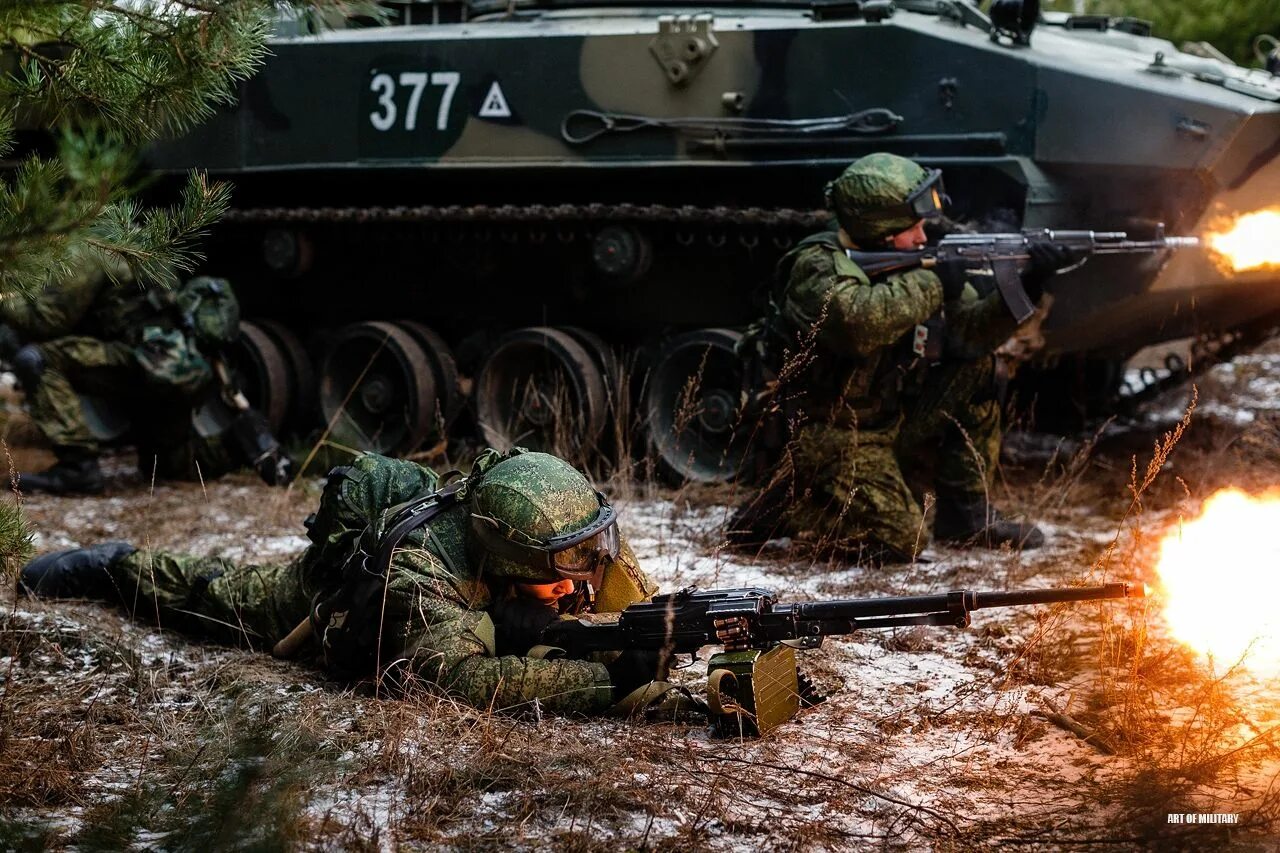 Военное ревю 14.03 2024. БМД десант Чечня. Армия солдат БМД. Десантники на БМД. БМП В бою.