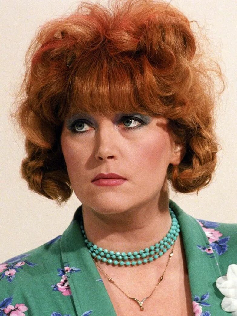 Алла пугачева 1986. Пугачева 1986 год. Алла пугачева в чернобыле. Алла пугачёва 1986 год. Пугачева в 1986 году.