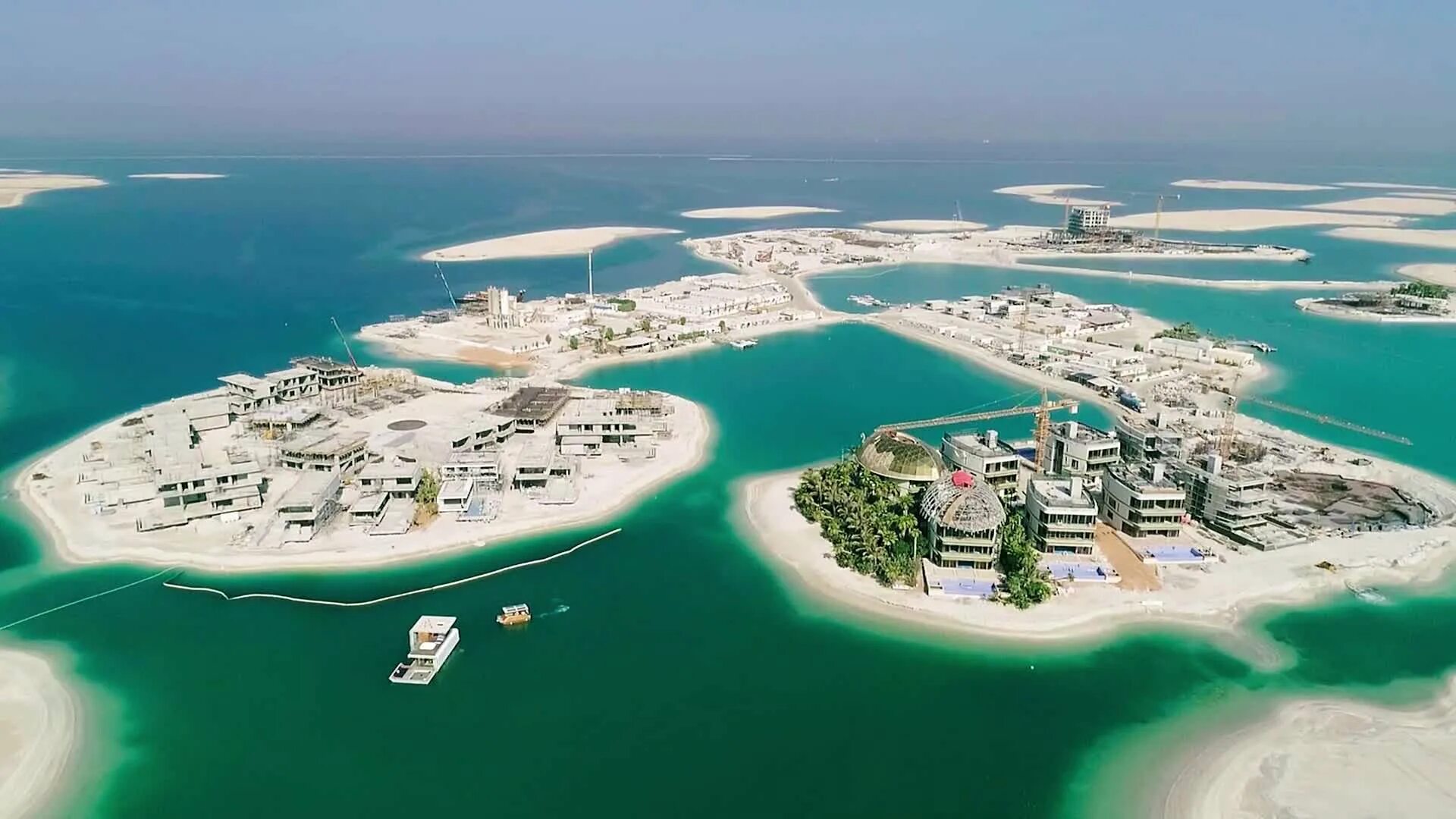 Man made world. Архипелаг мир в Дубае. Искусственный архипелаг мир в Дубае. Уорд Айленд Дубай. Остров Дейра Дубай.
