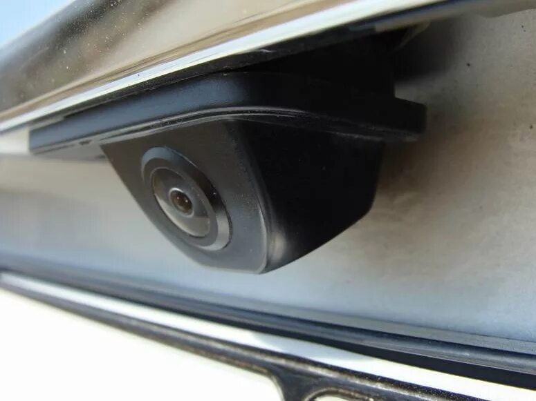 Камера для тойота королла 120 кузов. Камера заднего заднего вида для тойота королла. Камера заднего вида toyota avensis. Камера заднего вида для тойота королла е160. Камера заднего вида тойота королла е150.