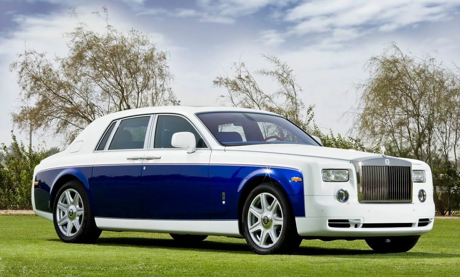 Роллс ройс название. Роллс ройс фантом 2010. машина роллс ройс фантом. rolls royce phantom 2009. rolls royce phantom 2003.