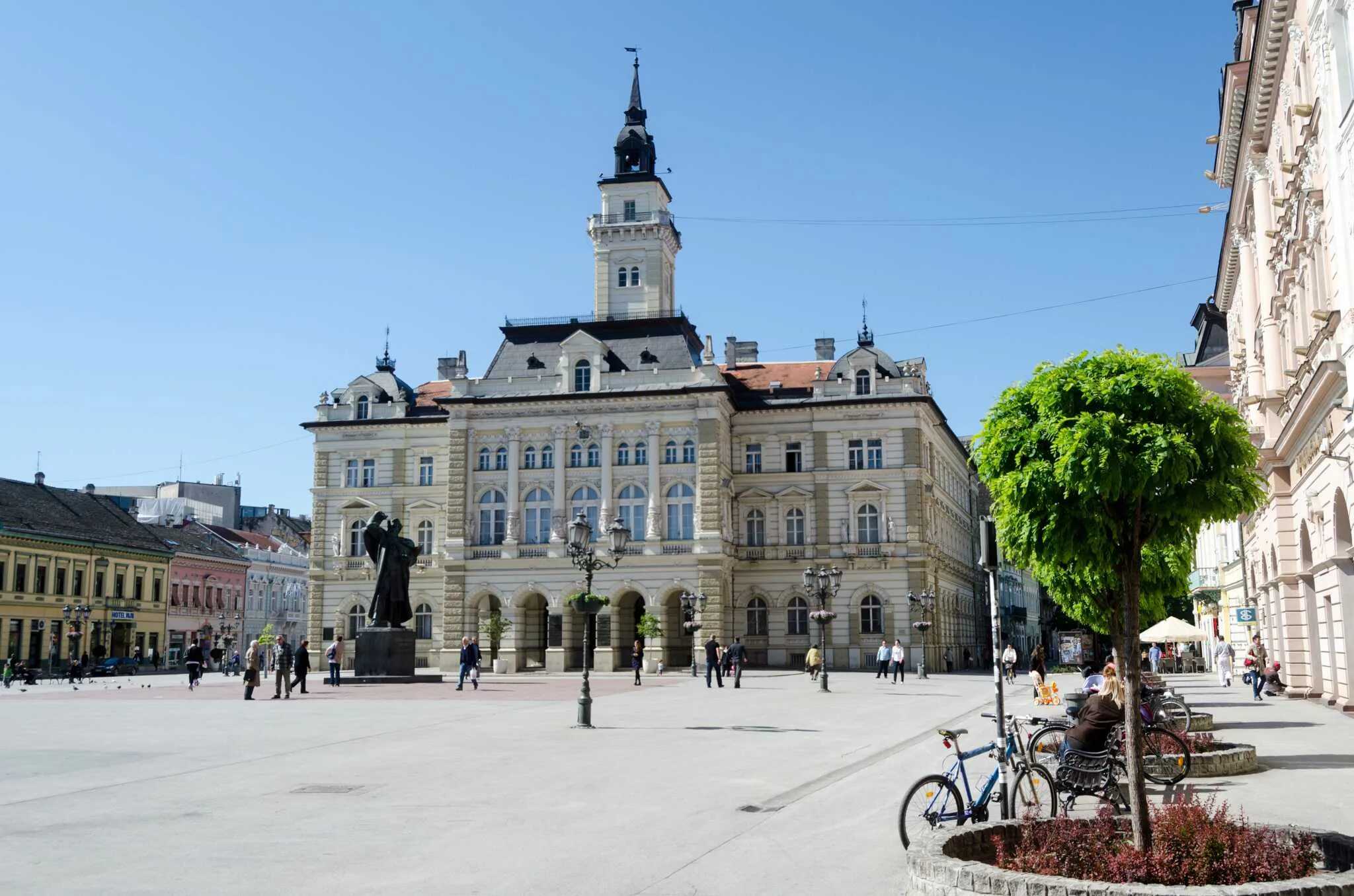 Театр нови сад сербия. Г новый сад. Г новый сад. Город нови сад в сербии. Воеводина нови сад.