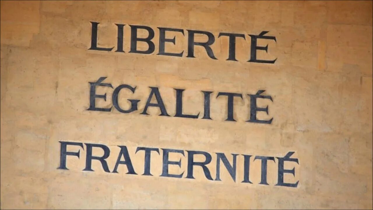 Французские девизы. Девиз Франции Свобода равенство братство. Либерте Эгалите и фратерните. Liberté, égalité, Fraternité ( лозунг. Девиз Франции.