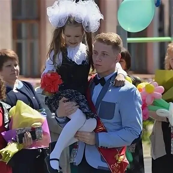 Школа 200 внутри. Школа 200 белогорск амурская. Обеденный зал школьной столовой. Школа 3 белогорск амурская. Школа 200 екатеринбург.