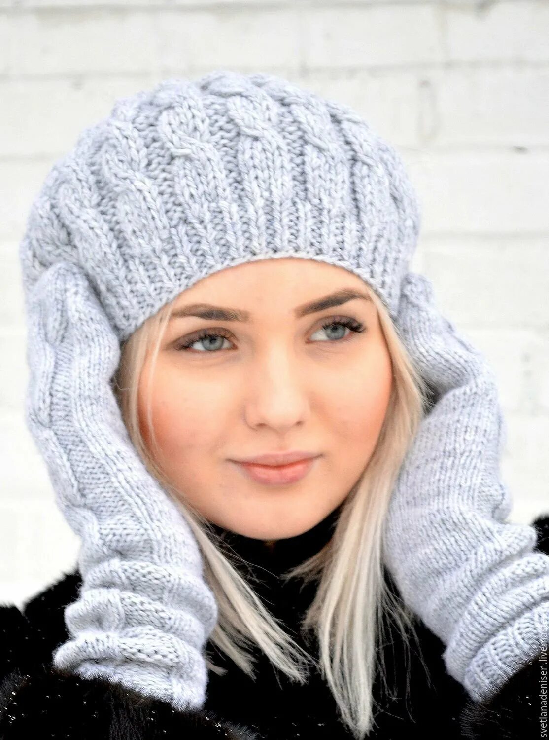 Связать женскую шапку на спицах на зиму
