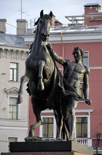 Санкт петербург памятники и скульптуры