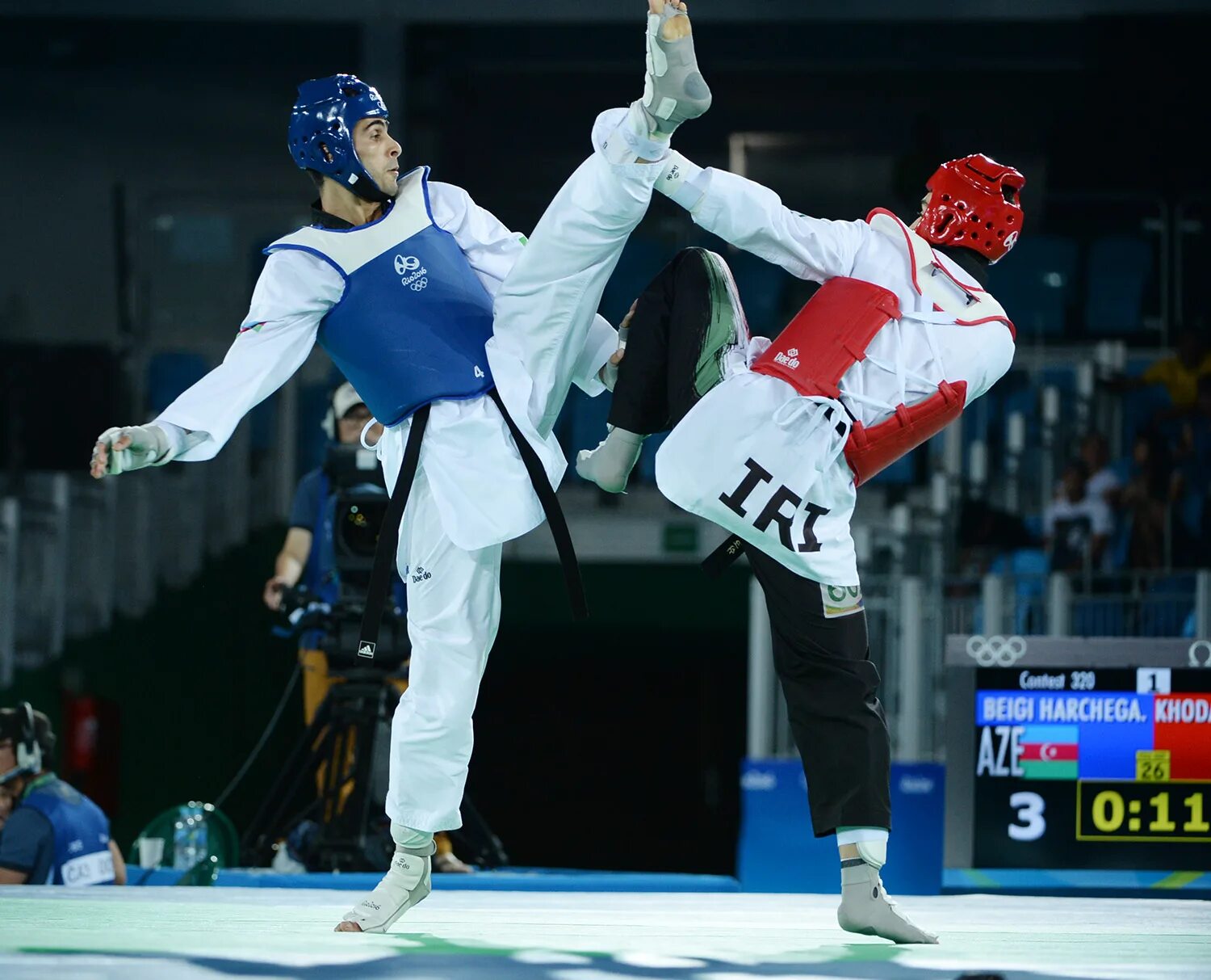 Тхэквондо 2016. Taekwondo AZE. Taekwondo Olimpiya Azerbaijan. Забит тхэквондист из Баку.